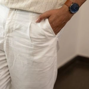 TEXTURED LINEN RELAX-FIT TROUSER – OFF-WHITE - Image 3